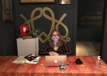 El Santo Cáliz llegó Valencia desde Zaragoza en el primer cuarto del siglo XV