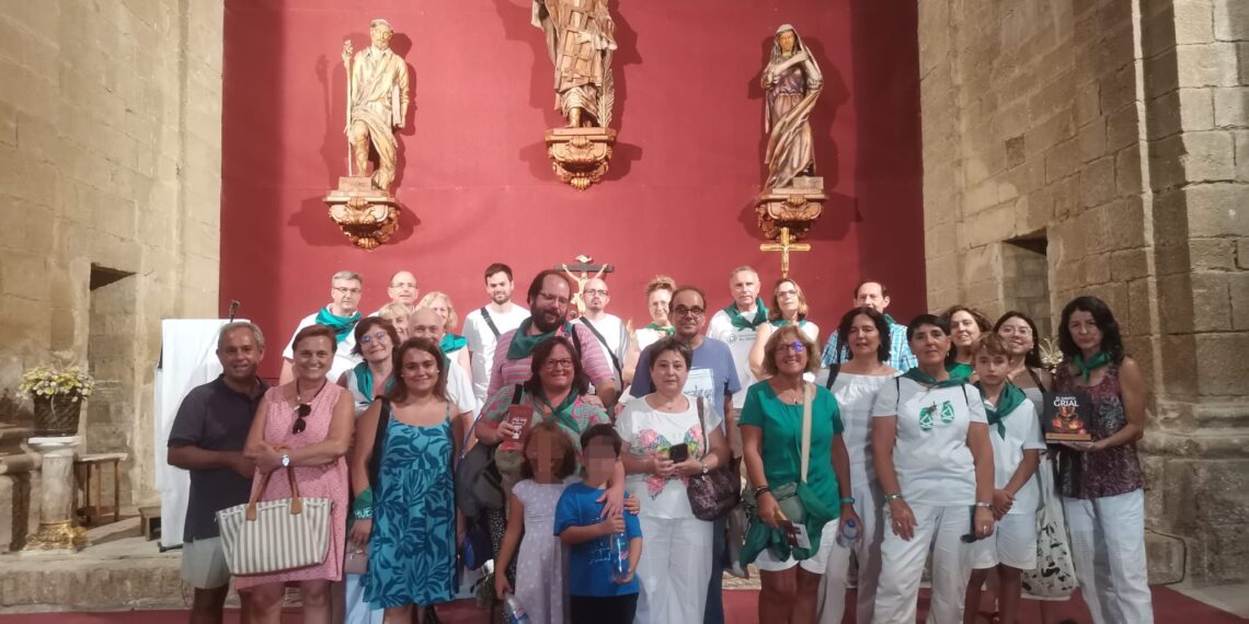 Éxito total de Antonia Buisán al mostrar el asoleo de San Lorenzo y el Santo Grial