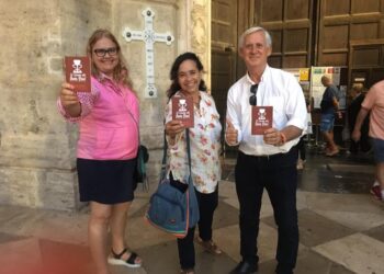 Hermanamiento en Valencia del Camino del Santo Grial con el Camino de Santiago en México